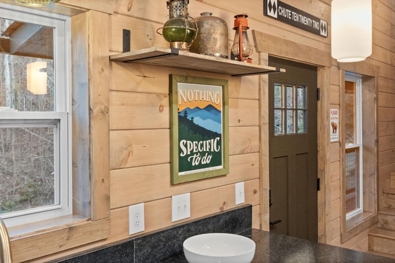 Mins To Gburg Sleeps 8 Hot Tub Arcade Area Pool Gatlinburg Exterior foto