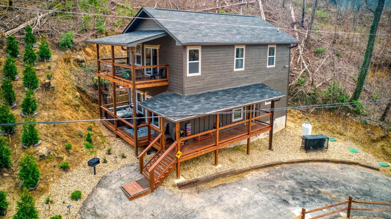 Mins To Gburg Sleeps 8 Hot Tub Arcade Area Pool Gatlinburg Exterior foto